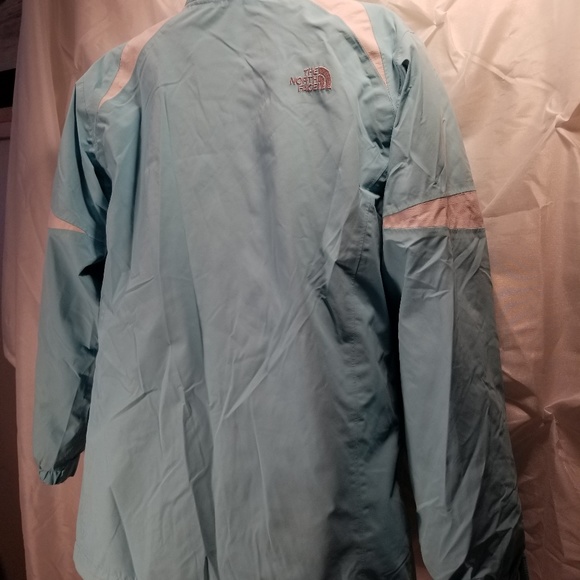 The North Face Women HyVent Jacket LGT Blue 14/16 - Picture 5 of 8